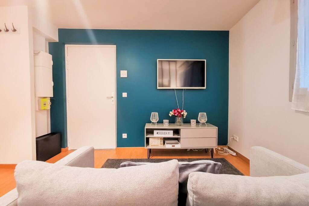 Le Confortable-Cosy Studio A 3 Minutes Du Metro Pantin Exterior foto